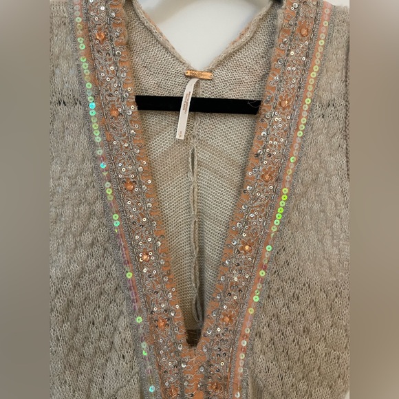 Free People, knit crochet sweater or dress, Size S - Picture 2 of 3